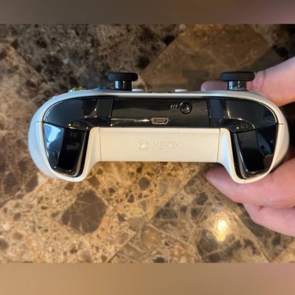 xbox one S 500Gb’S - Picture 4 of 8